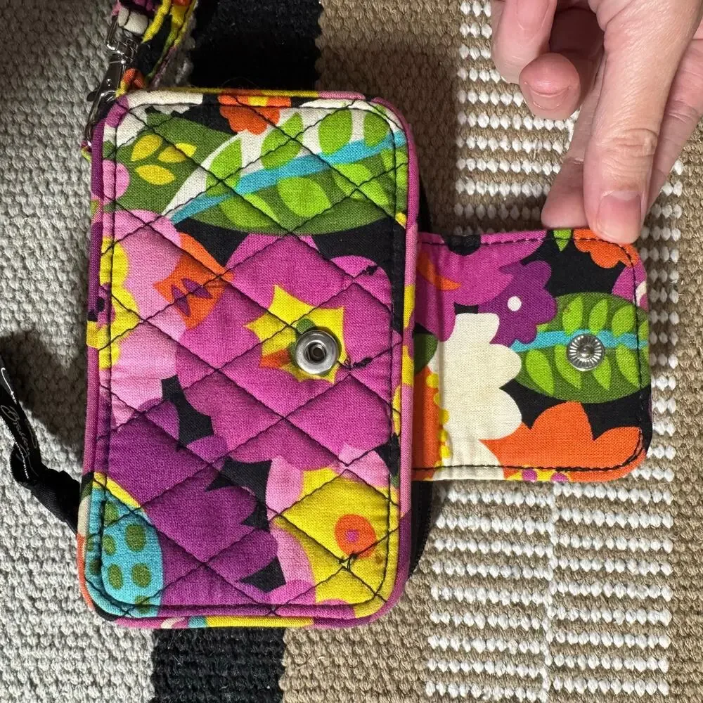 VERA BRADLEY Smartphone Wristlet VA VA BLOOM Travel Y2K Colorful Quilted - Picture 4 of 8